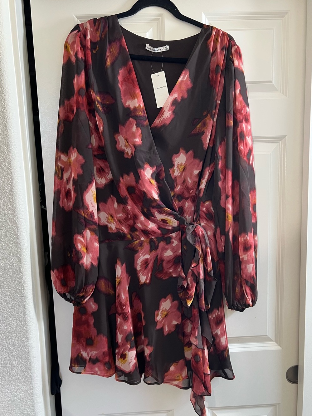 Abercrombie & Fitch Long-Sleeve Plunge Wrap Mini Dress